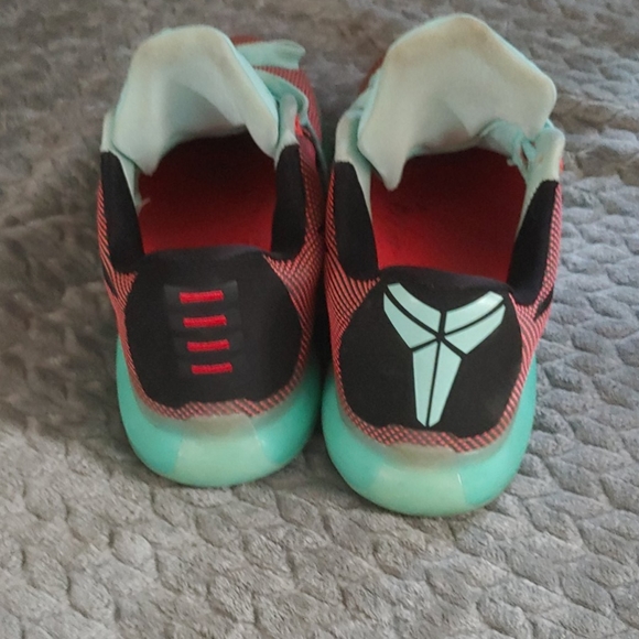 Kobe 10 (easter) - Picture 3 of 3